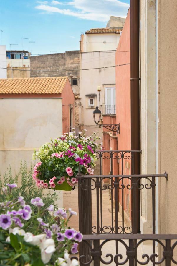Le Tre Muse Villa Syracuse Exterior photo